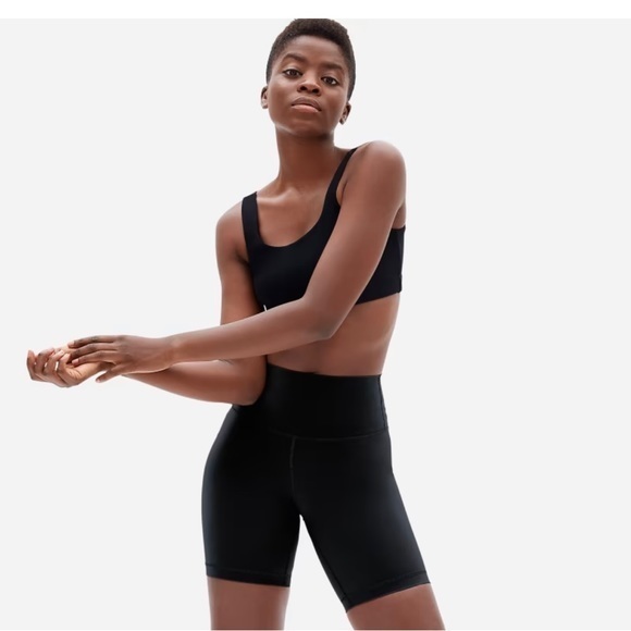 NWT EVERLANE The Perform Bike Shorts L - Picture 1 of 7